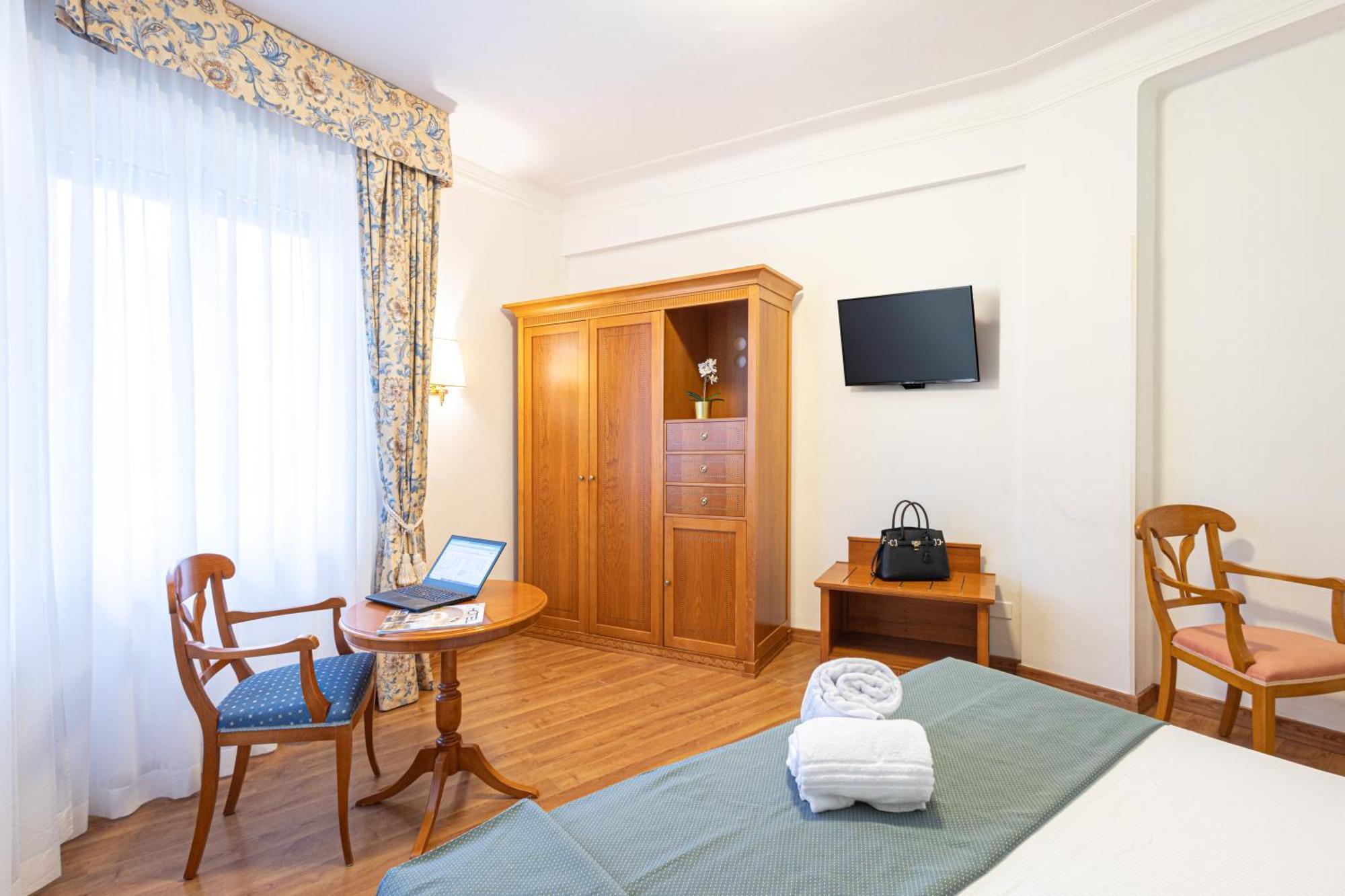 Majestic By Lvg Collection Hotel Alassio