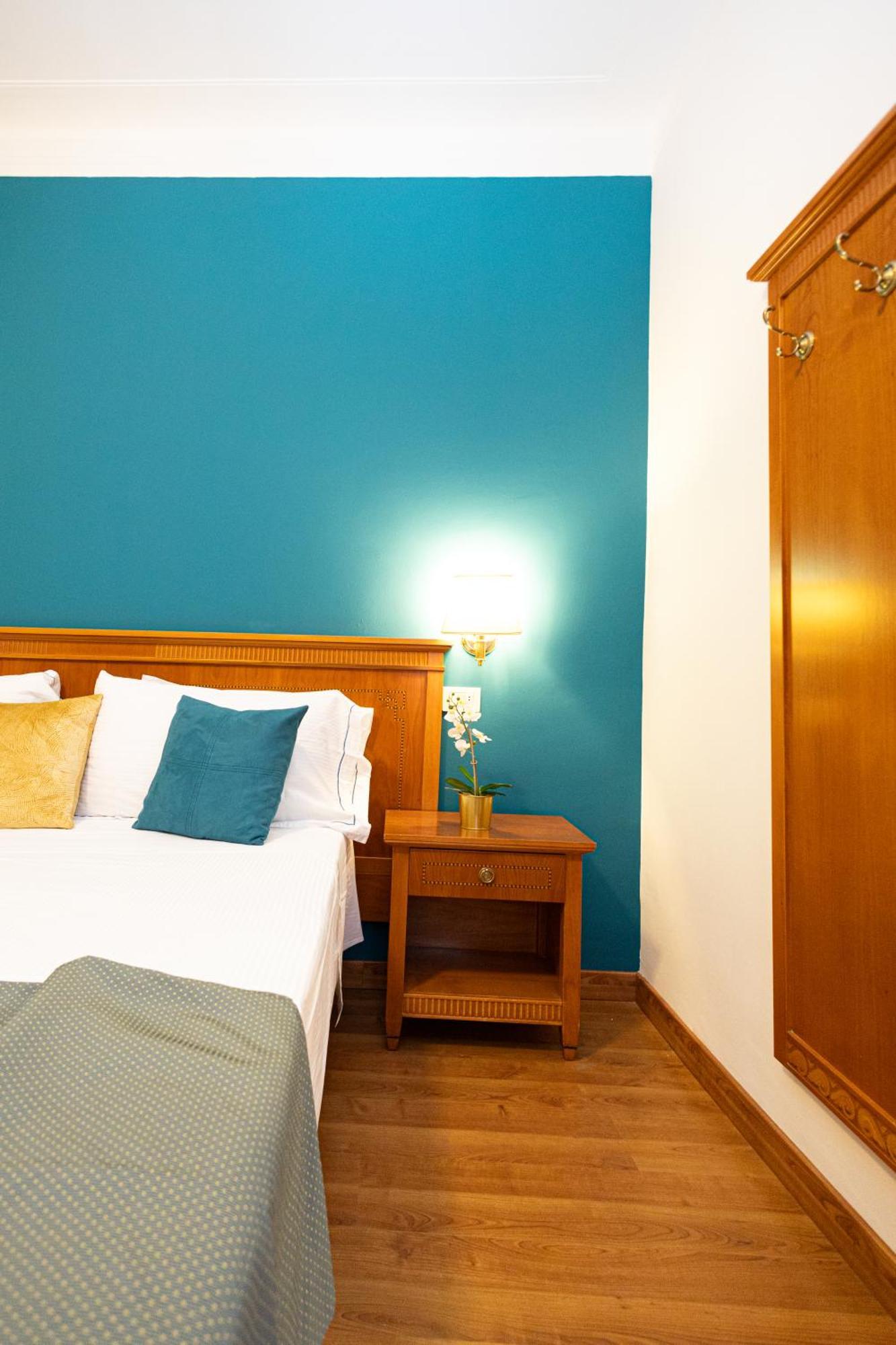 Majestic By Lvg Collection Hotel